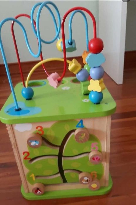 Brinquedo madeira encaixe