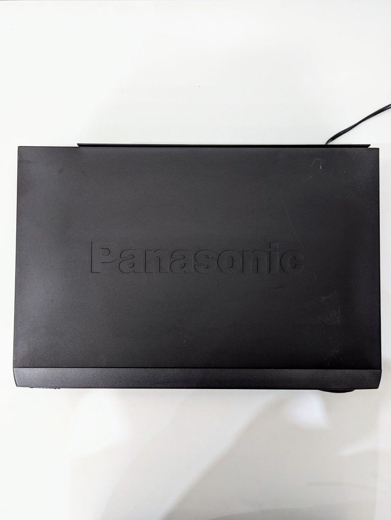 Magnetowid Panasonic NV-FJ612 + adapter USB