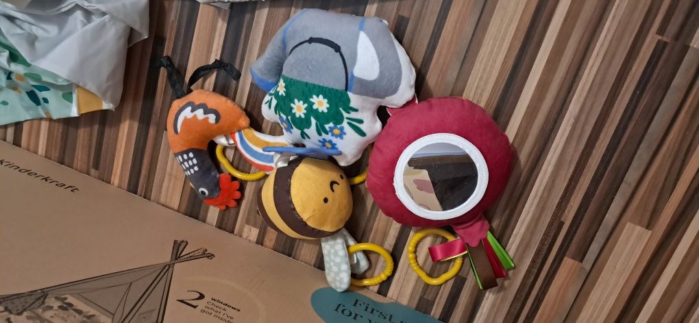 Mata edukacyjna z namiotem kinderkraft