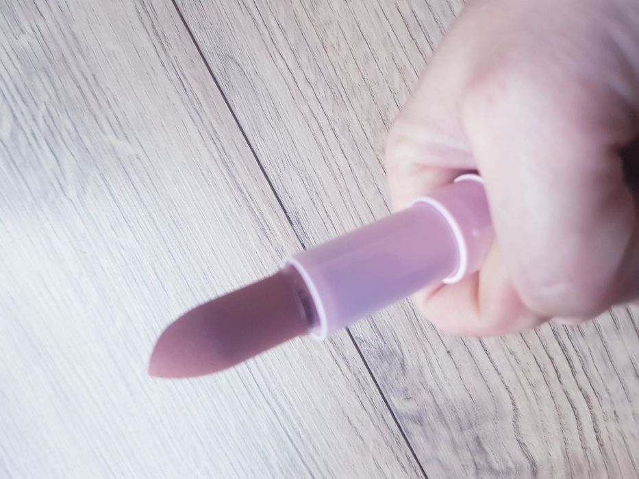 Nowa Sephora Lipstories Pomadka Matowa - odcień 01 Brunch date