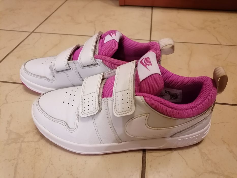 Buty sportowe nike rozm 35