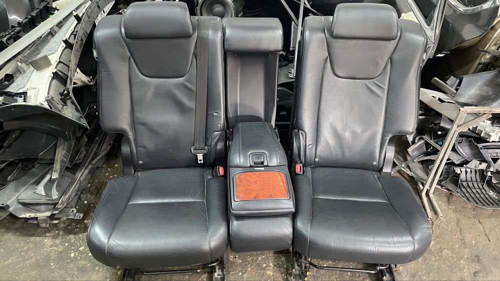 Lexus RX350-450h салон сидения карта двери торпеда чёрный