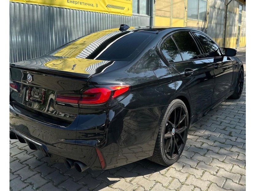Вигляд на мільйон! Рестайлінг в M5 F90 2021 (комплект для BMW 5)