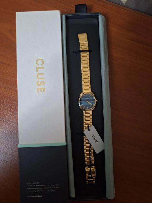 Годинник жіночій GLUSE