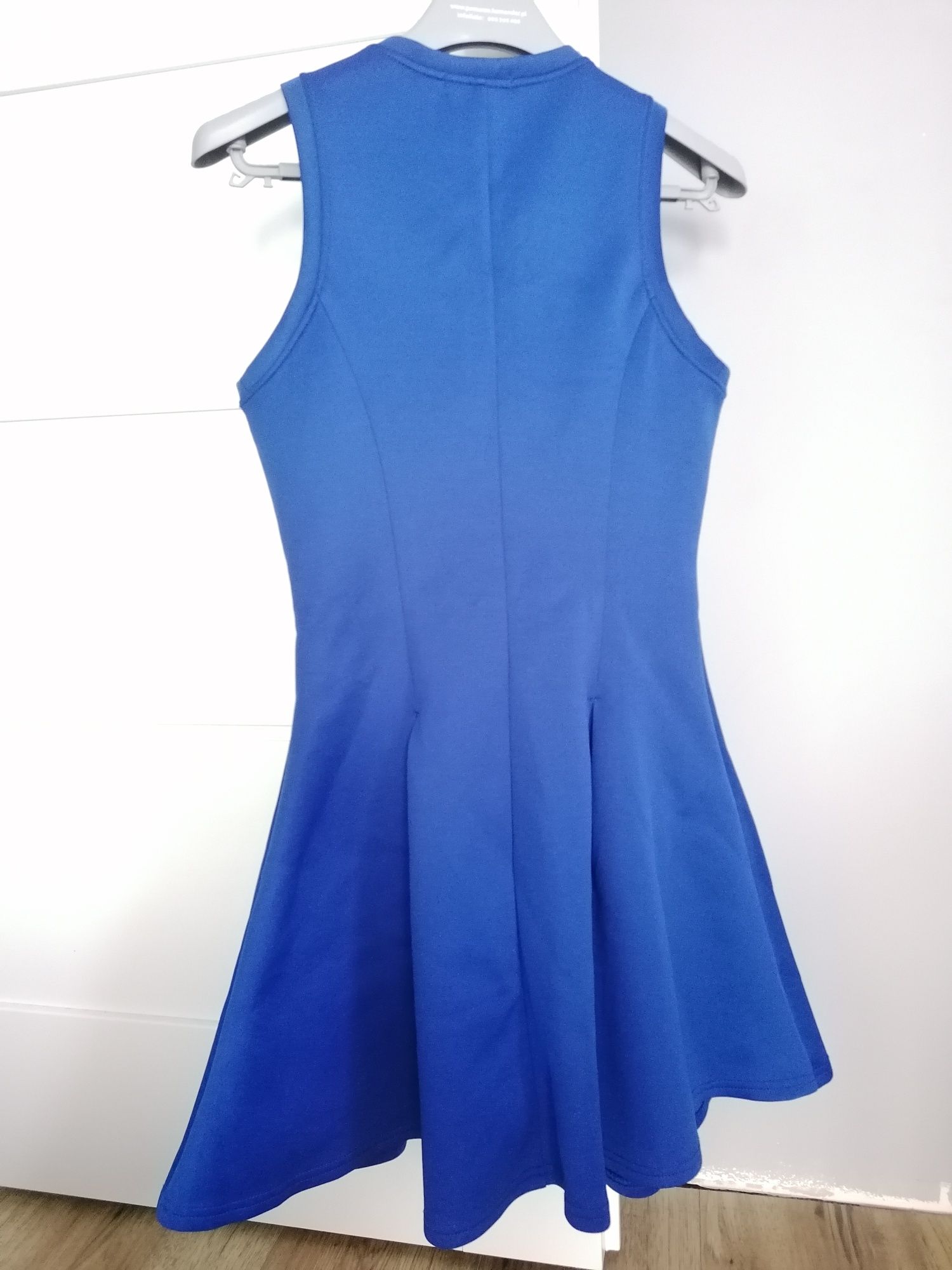 Kobaltowa sukienka z zameczkiem, sinsay, rozmiar S