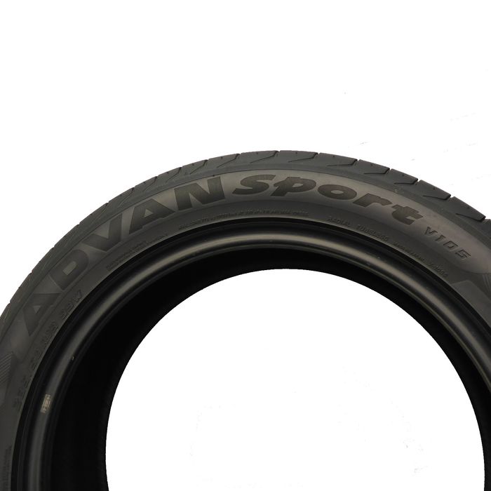 235/50/19 YOKOHAMA 235/50R19 99W Advan Sport V105 Lato 2016 5,3mm