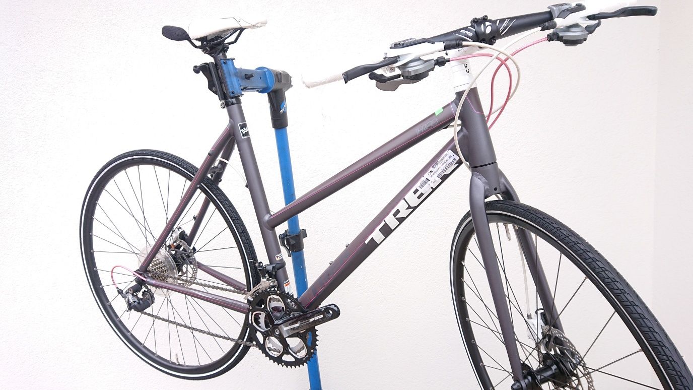 Trek Three Zektor Gravel