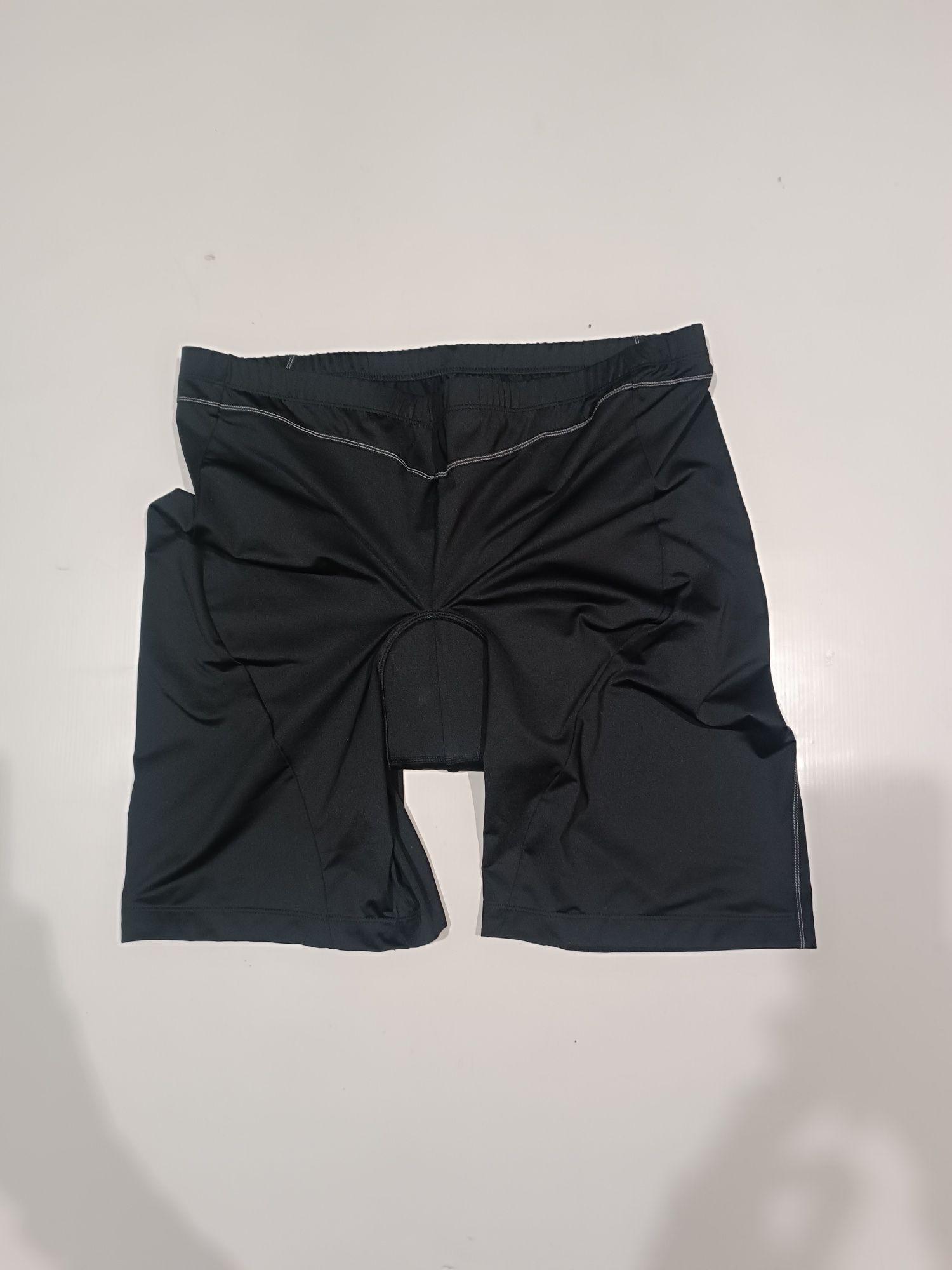 Vaude spodenki kolarskie roz,48/3xl/rowerowe sportowe fitness trening