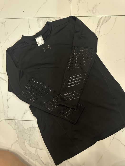 Продам термо костюм under armour