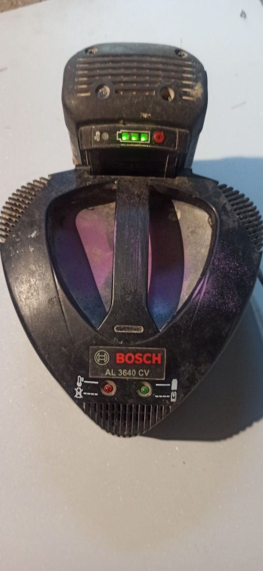 Bosch ładowarka Aku