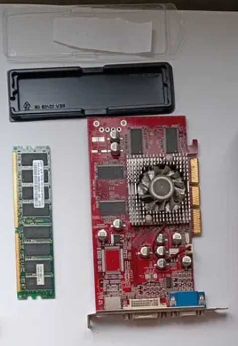 Пам'ять DDR 400 MHz 1 GB (DDR1), Samsung. В коробочці. Не працює.
