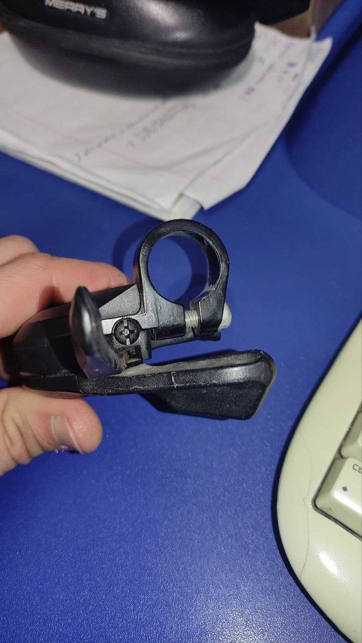 Передний переключатель Shimano ALTUS