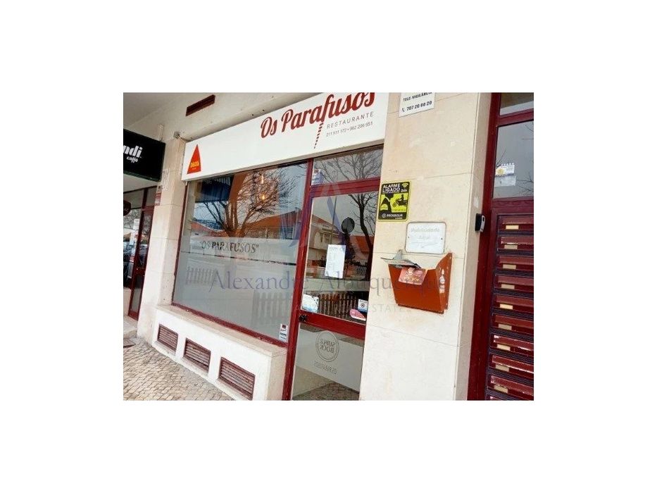 Venda de Restaurante na Costa da Caparica