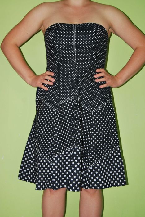 Vintage Retro sukienka czarna w grochy roz. 38-40