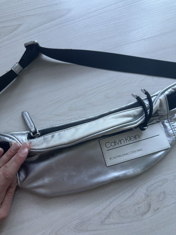 Nerka srebrna calvin klein