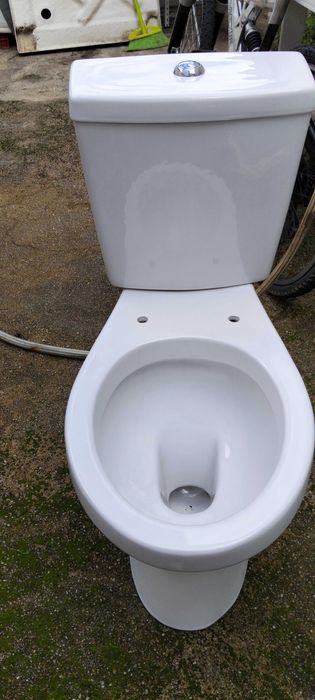 Vendo sanita(NOVA) com autoclismo incluido