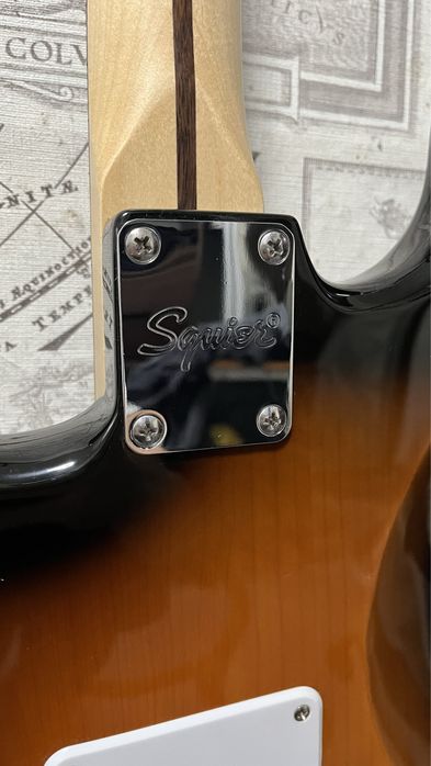 Електрогітара Squier by Fender Bullet Stratocaster
