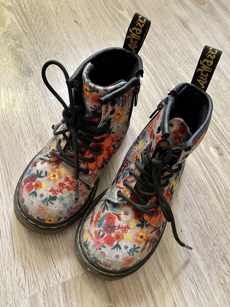 Dr Martens для девочки 3х лет 26 размер