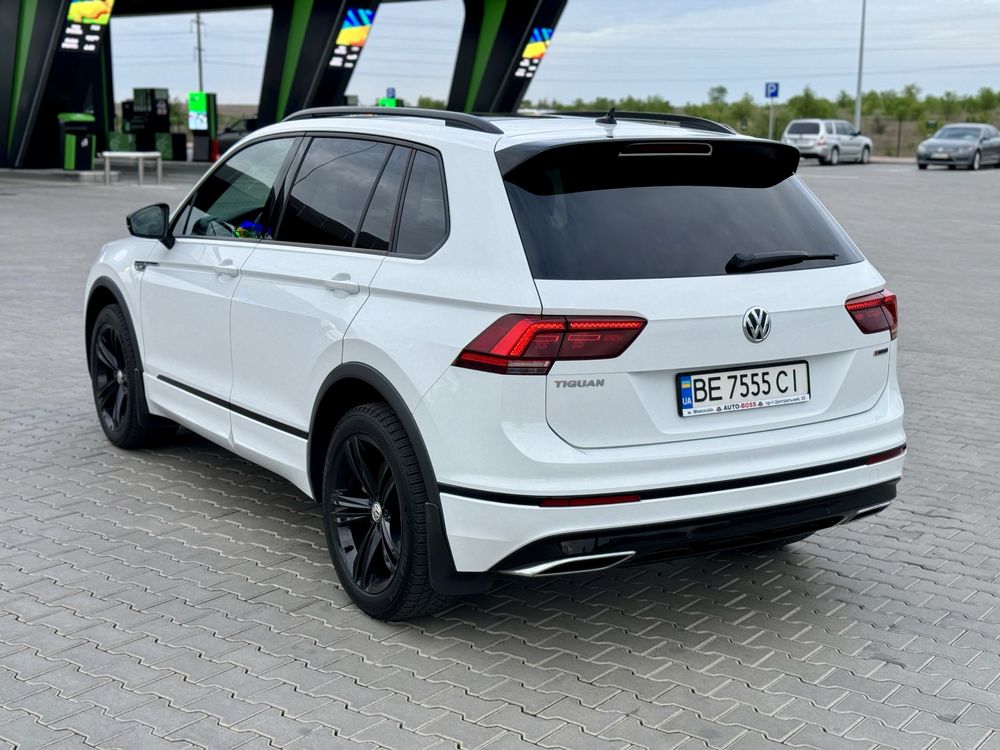 Продам Volkswagen Tiguan R-line 2019 года