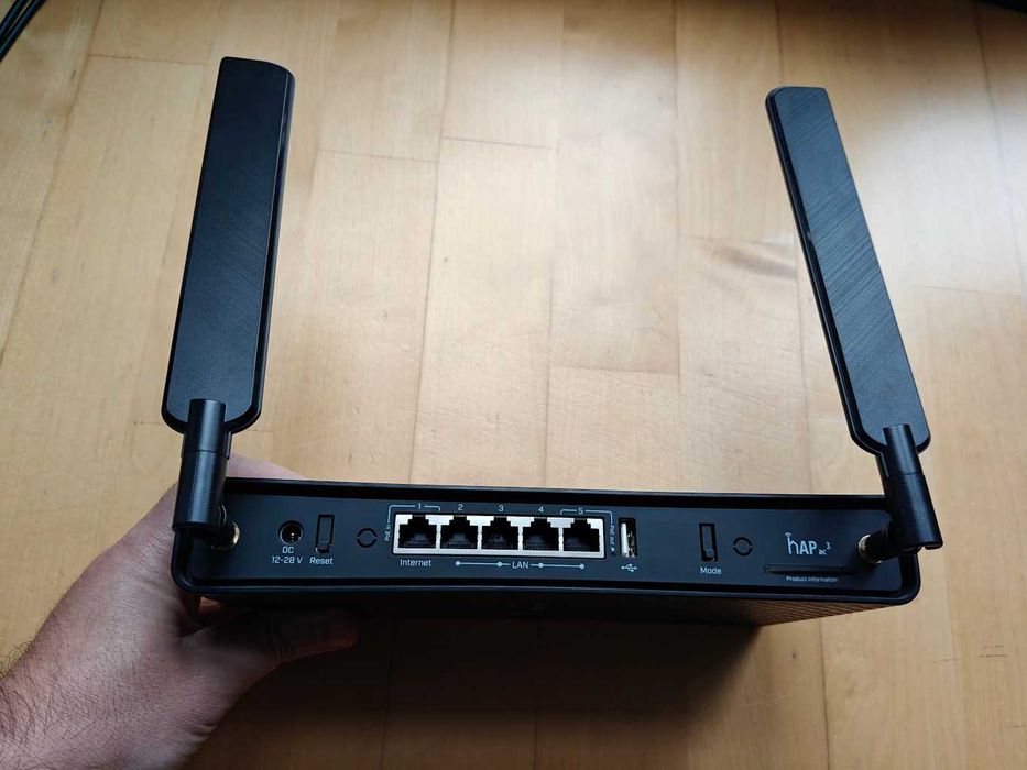 Sprzedam router MikroTik hAP ac³ - w pełni sprawny!