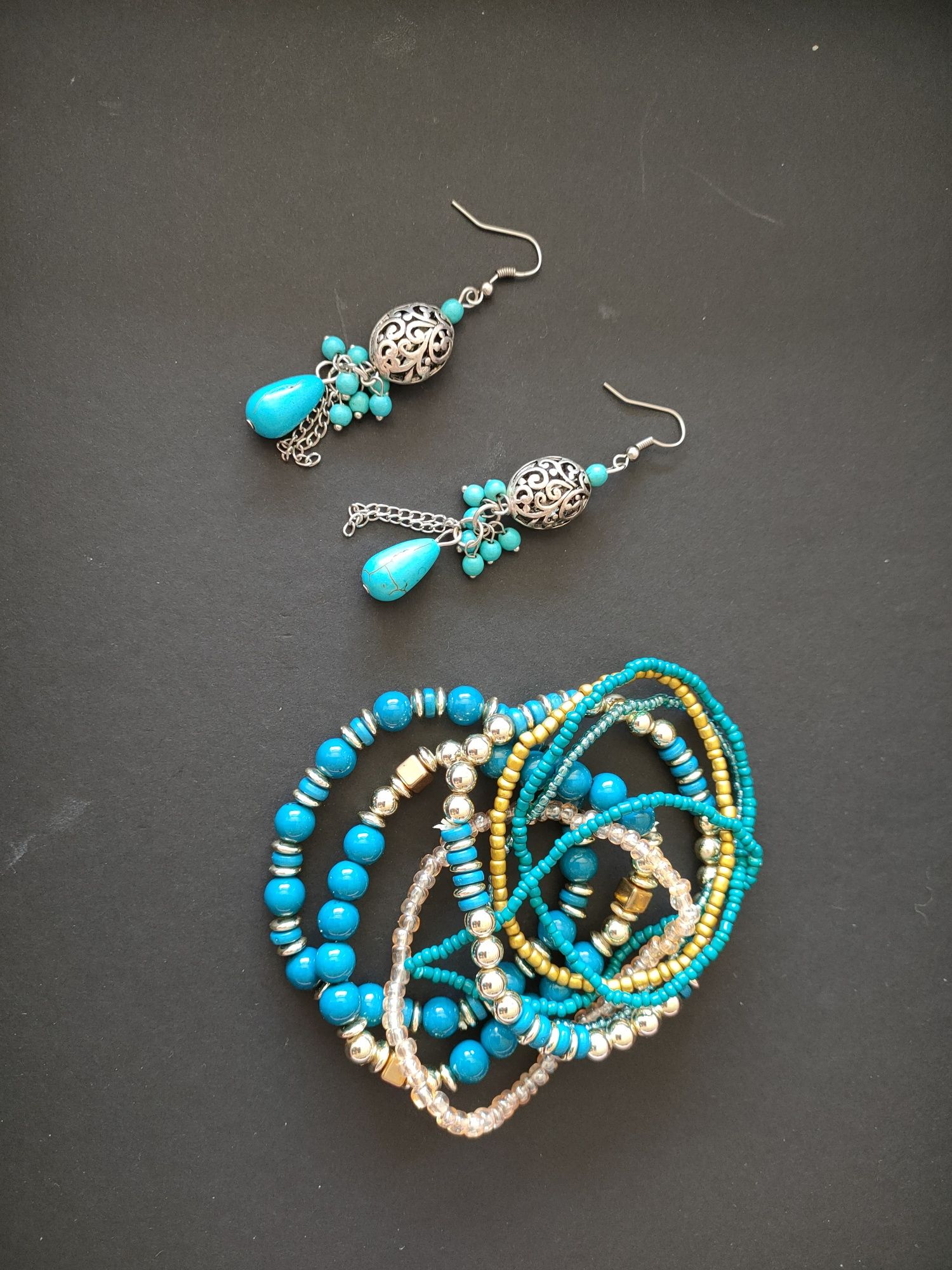 Conjunto azul brincos e pulseira