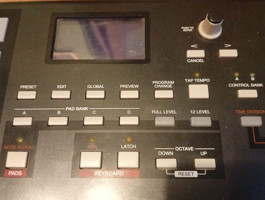 Keyboard MIDI AKAI MPK 25