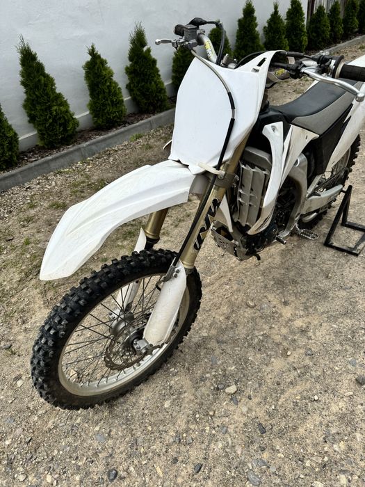 Yamaha yzf250 4t 2009 akrapovic