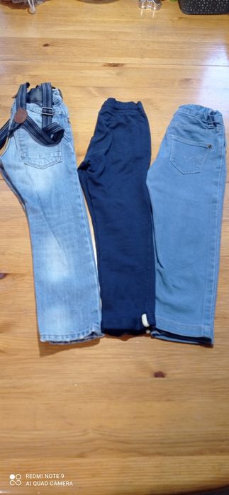 Spodnie r.104-110 (za szt.7zł)