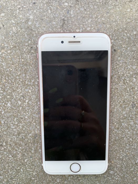 iPhone 6s różowe złoto.