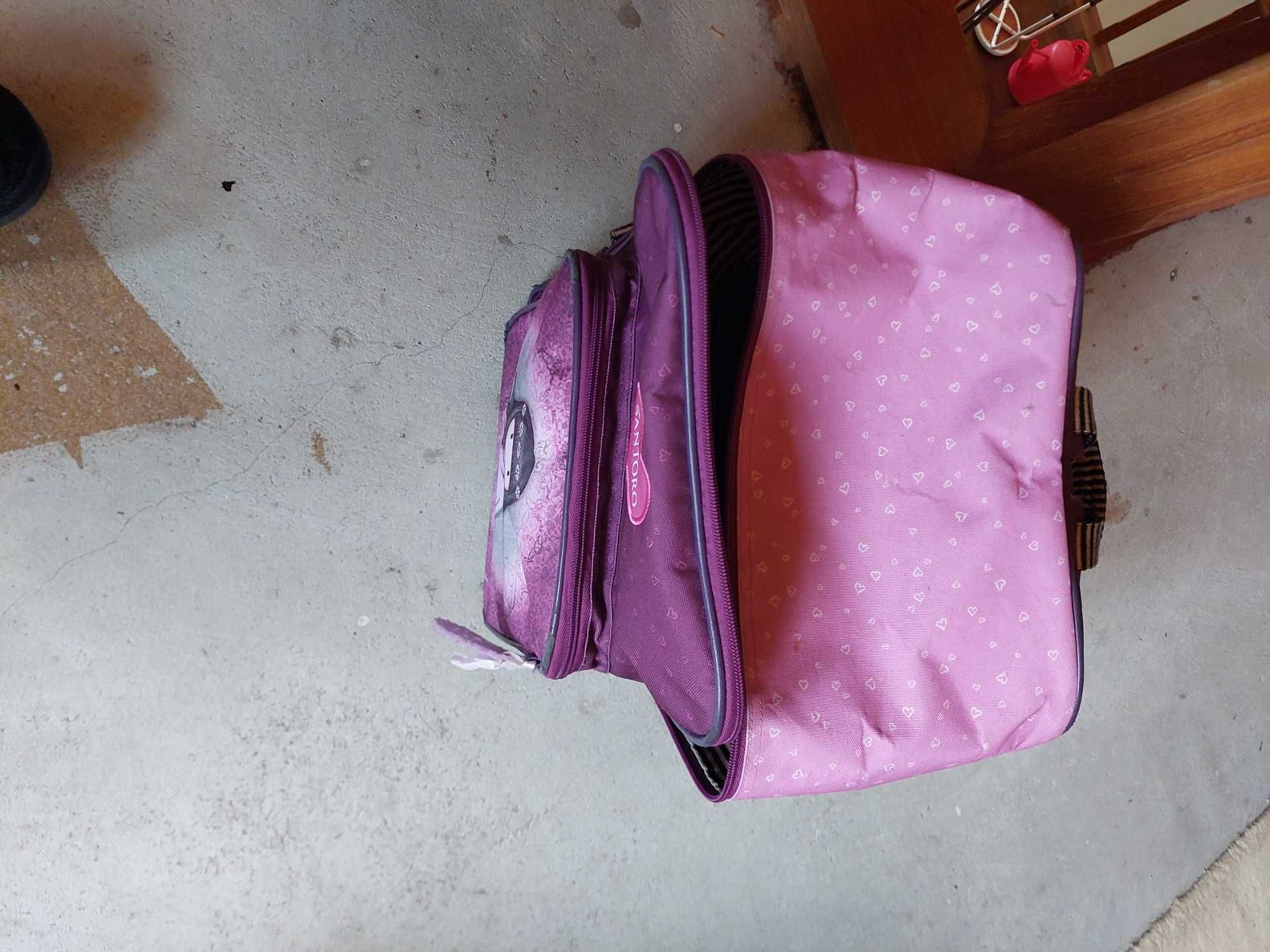 Mochila escolar Santoro