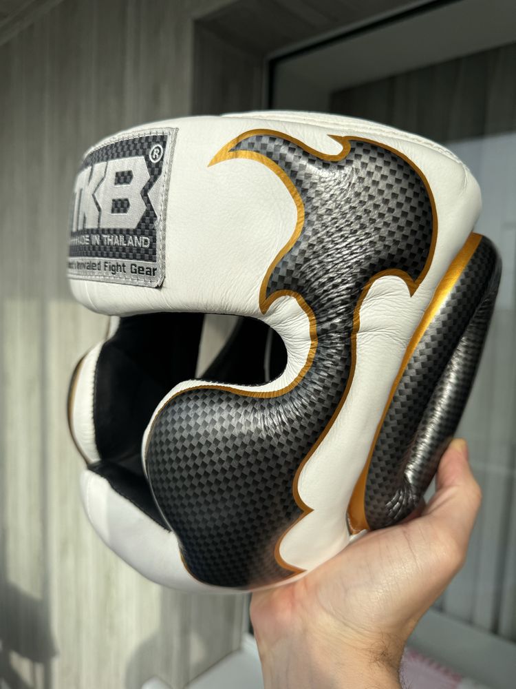 Шлем боксерский с полной защитой кожаный TOP KING Empower TKHGEM-01