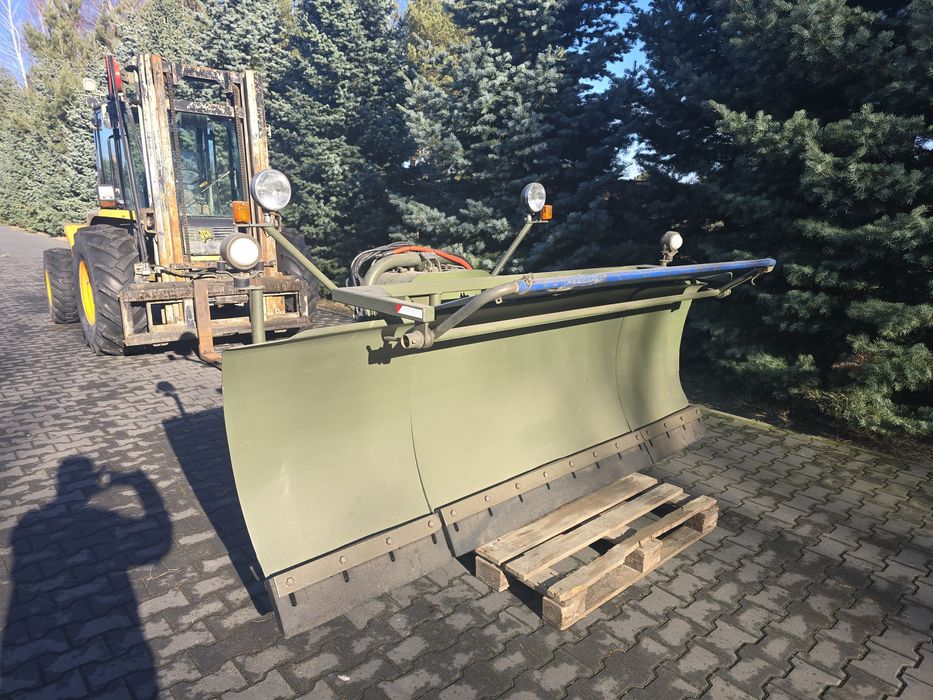 Pług schmidt E3 z własną hydrauliką 3m