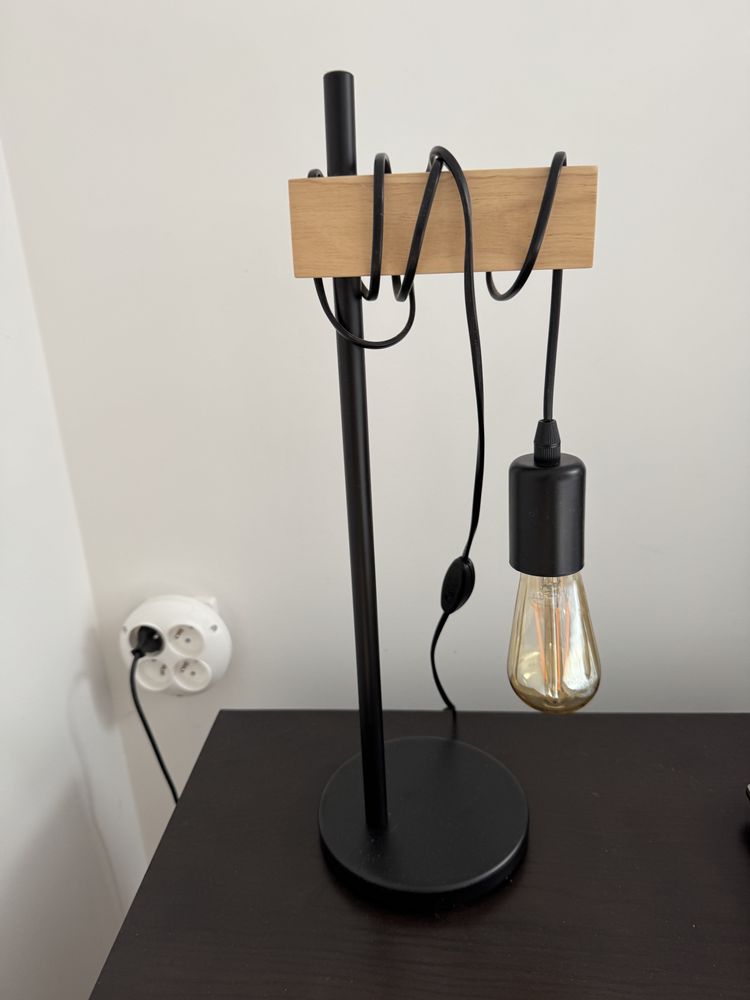 Lampa żarôwka stołowa stojąca loft