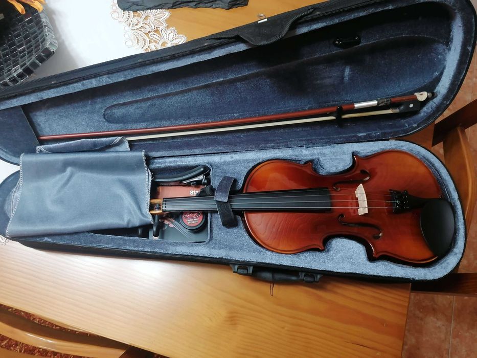 Violino (4x4) Stagg NOVO