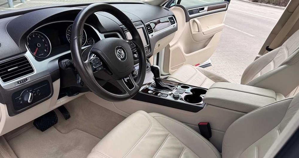 Volkswagen Touareg 2014