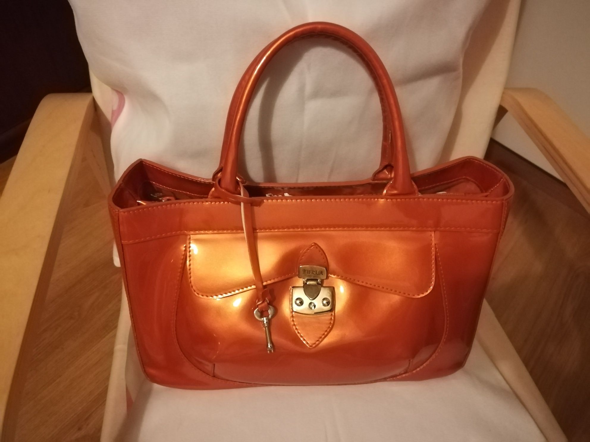 Mala furla verniz original