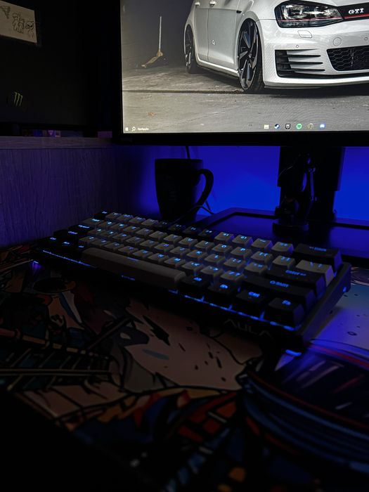 Teclado mecanico 60%