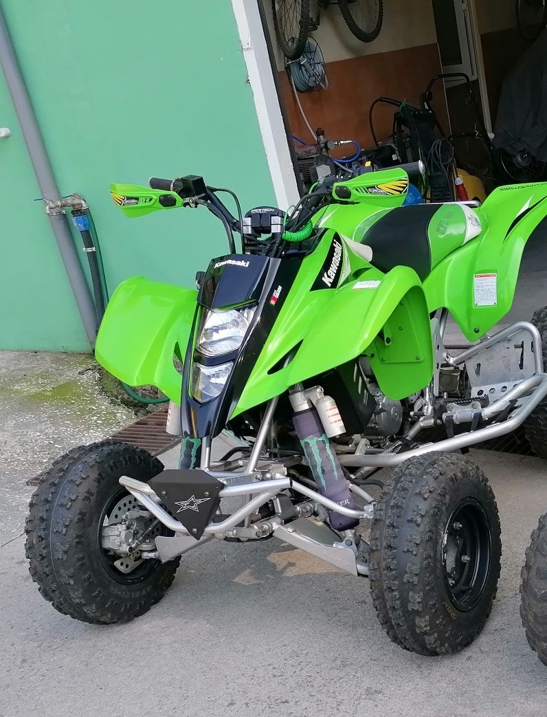 Kawasaki kfx 400 moto 4