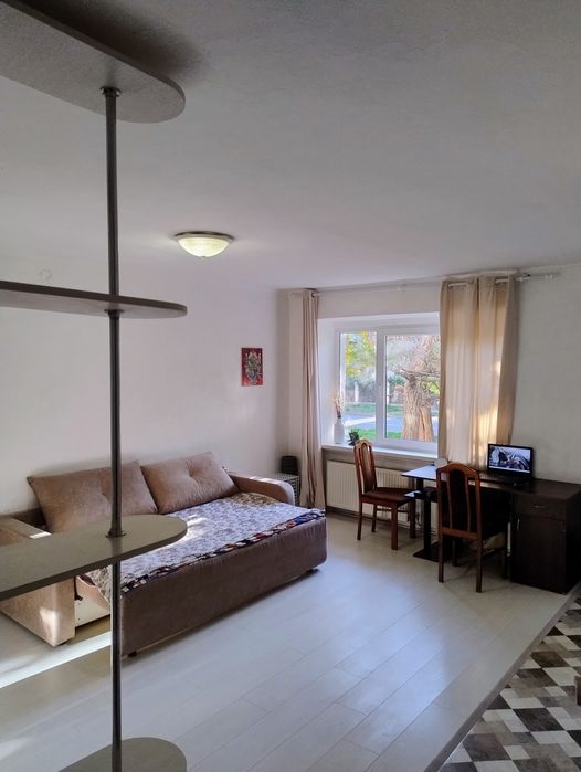 Здам в оренду 1кімнатну квартиру студію на вул Закарпатська