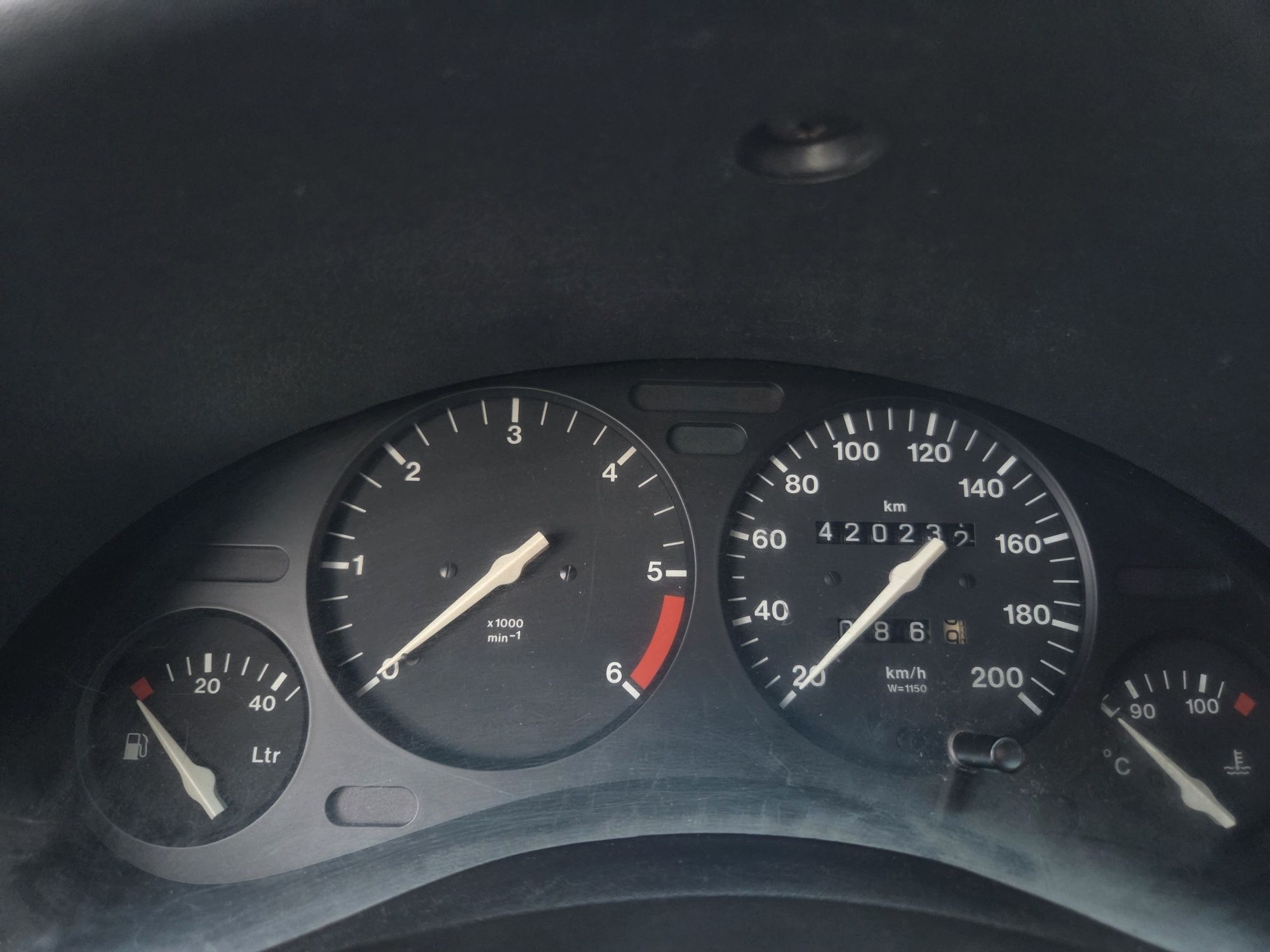 Carro Opel Corsa b