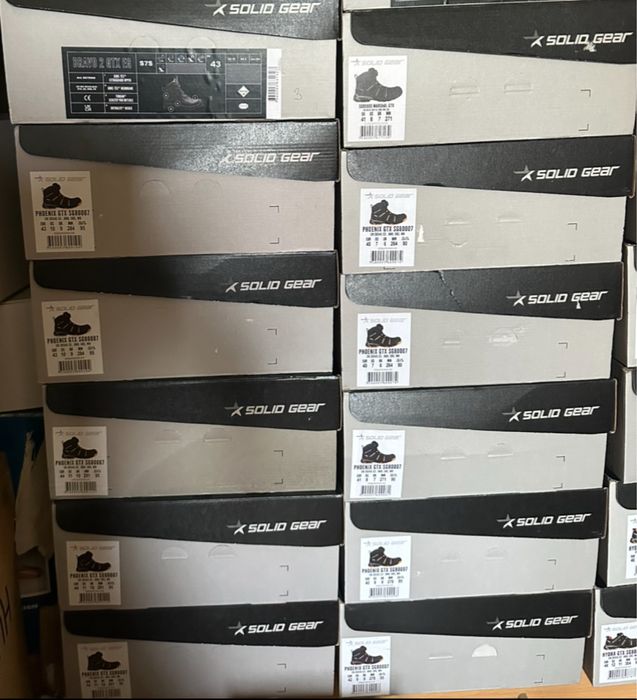 Buty 40 z membraną 41 Gore-Tex 42 Solid Gear 43 Phoenix GTX 44 45