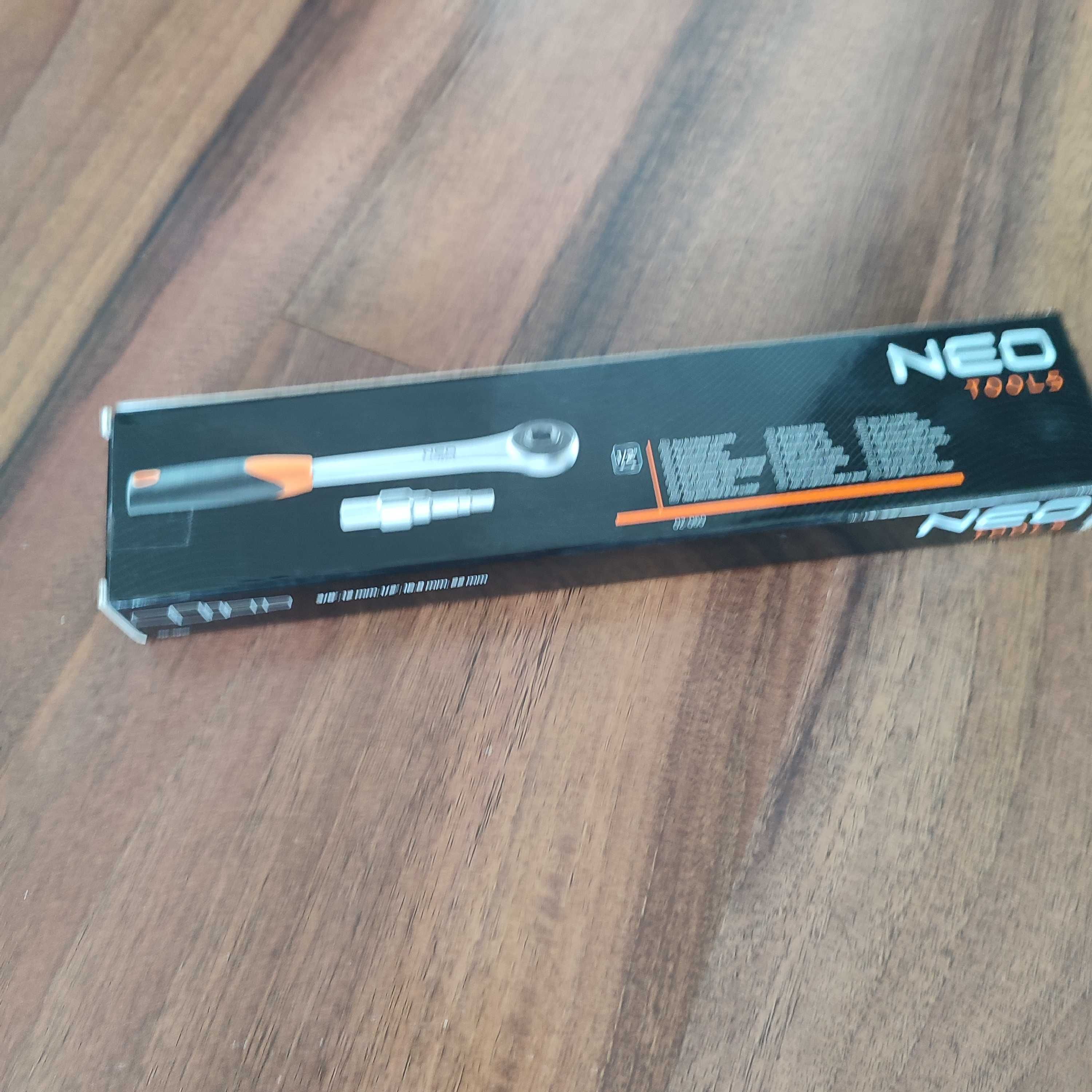 Klucz do śrubunkòw Neo Tools