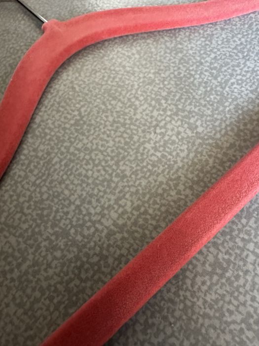 Вішаки, плечики для одягу дитячі