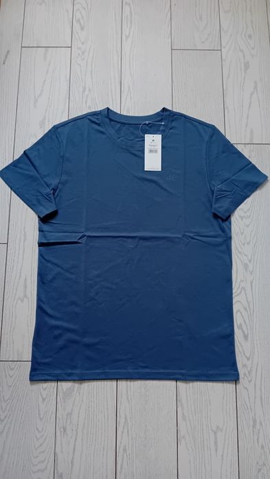 Nowy! Oryginalny 4F T-shirt M niebieski z małym logo (523)