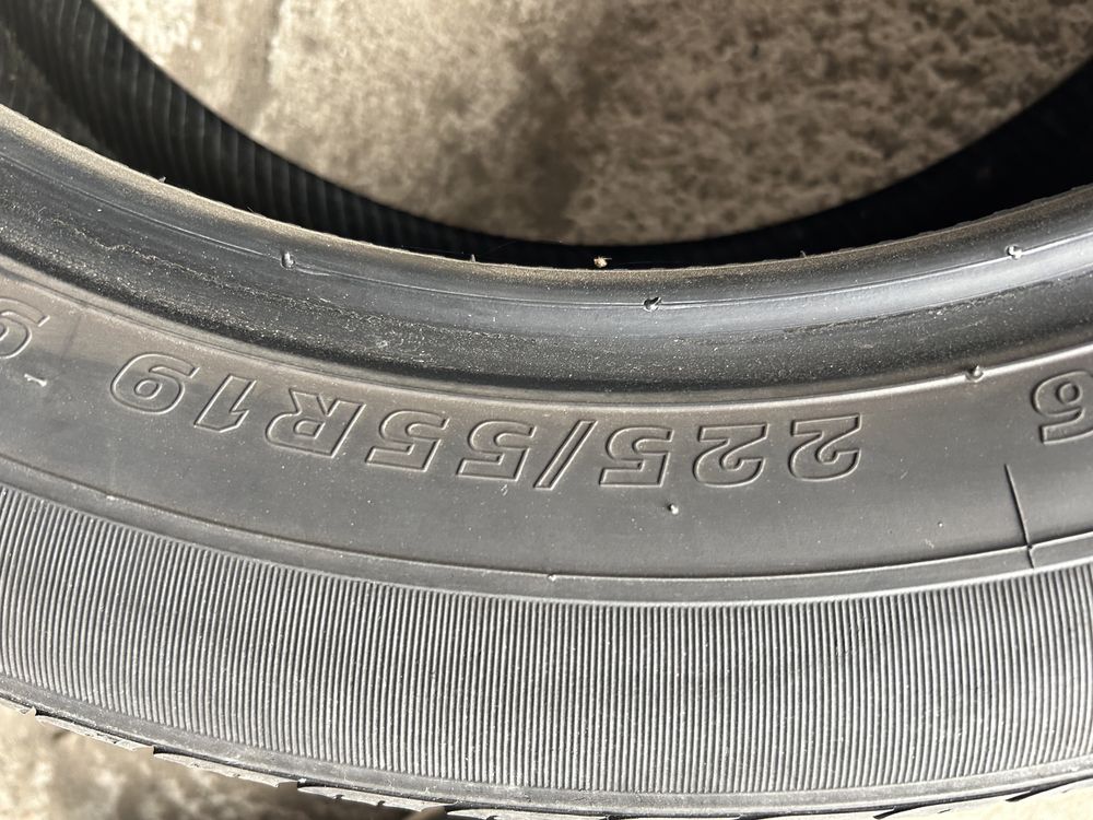 Opony letnie 225/55 R19 x2 sz Kumho