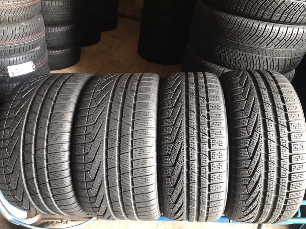 295/30/20+245/35/20 R20 Pirelli SottoZero Winter 270 4шт зима