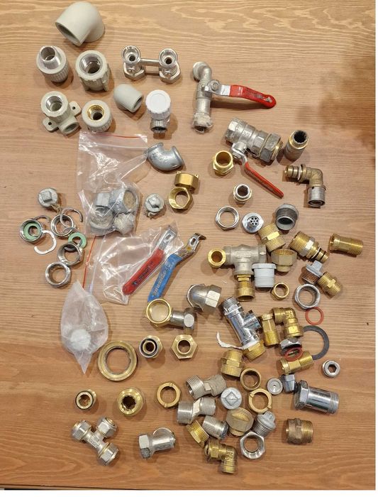 zestaw elementów hydraulicznych