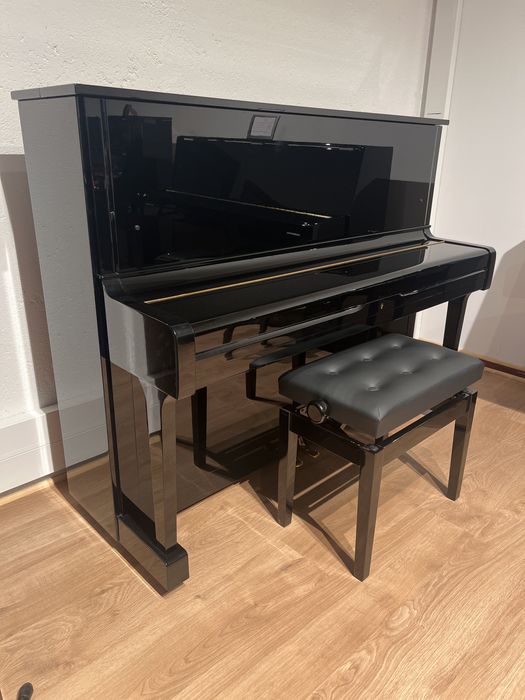 Piano Acústico YAMAHA U1