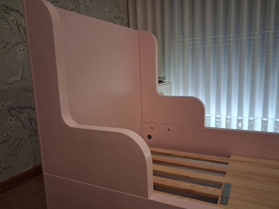 Cama de menina como nova