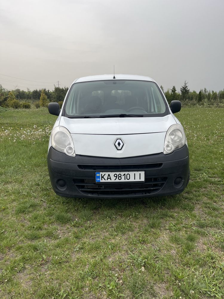 Продам Renault Kangoo 2010
